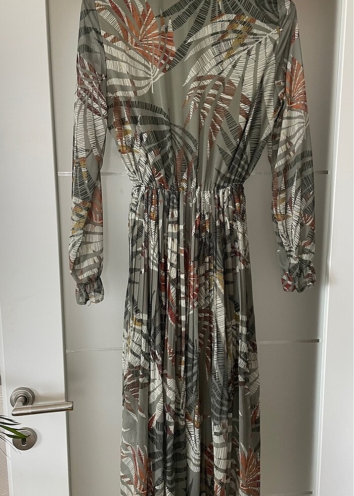 Desenli Şifon Elbise - Görsel 2