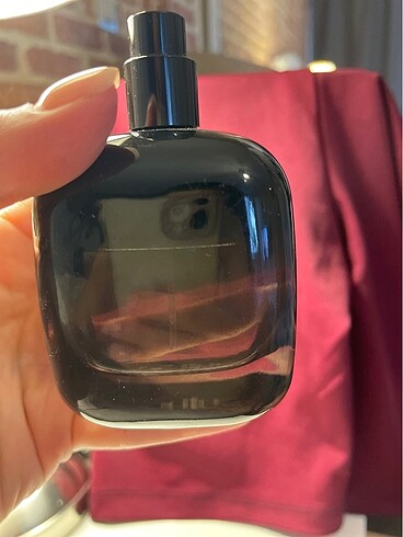 Zara Black amber