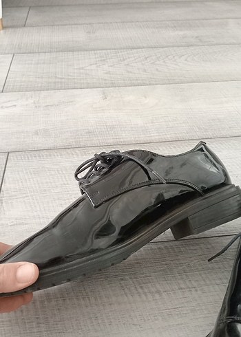 39 Beden Parlak Siyah Erkek Klasik Ayakkabı