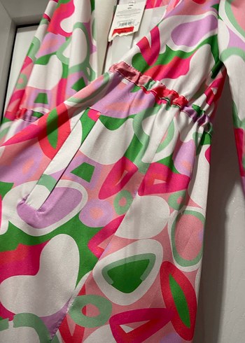 Kadın Renkli Uzun Bağcıklı Yağmurluk - Görsel 6