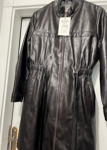 Siyah Kemerli Uzun Deri Kadın Ceket deri kap - Görsel 3