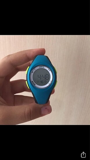 Decathlon saat