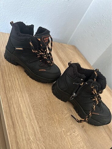 23 Beden Çocuk bot