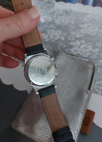 ELLE KADIN KOL SAATİ FRANCE PARİS - Görsel 5