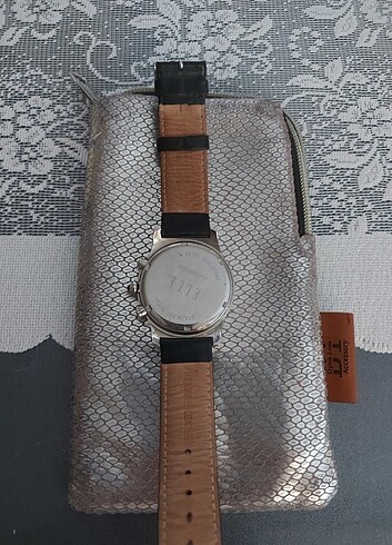 ELLE KADIN KOL SAATİ FRANCE PARİS - Görsel 6