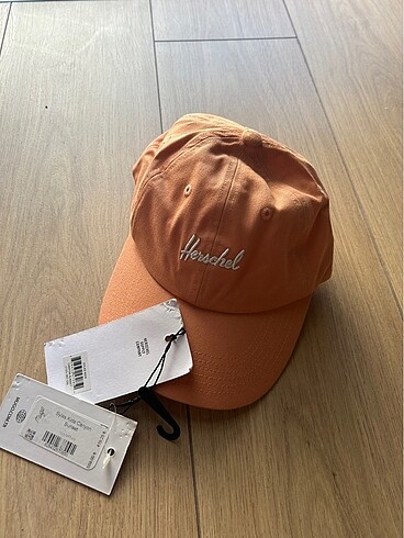 Herschel junior sapka/ cap