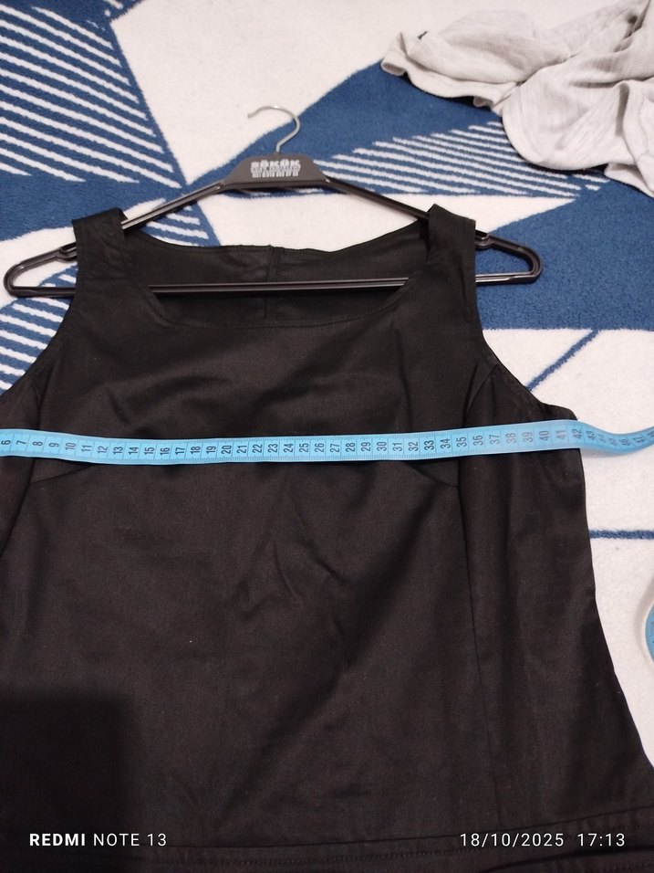 Siyah Kolsuz Düğmeli Midi  Elbise - Görsel 4