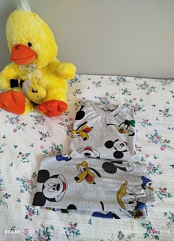 Sezonluk pijama takımı