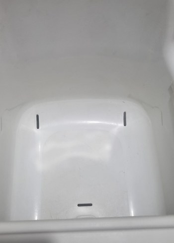 Gri ve Beyaz Bebek Mama Sandalyesi - Görsel 7