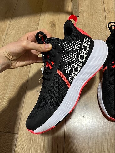 Adidas Adidas own the game 2.0