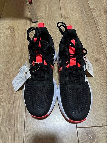 38,5 Beden Adidas own the game 2.0