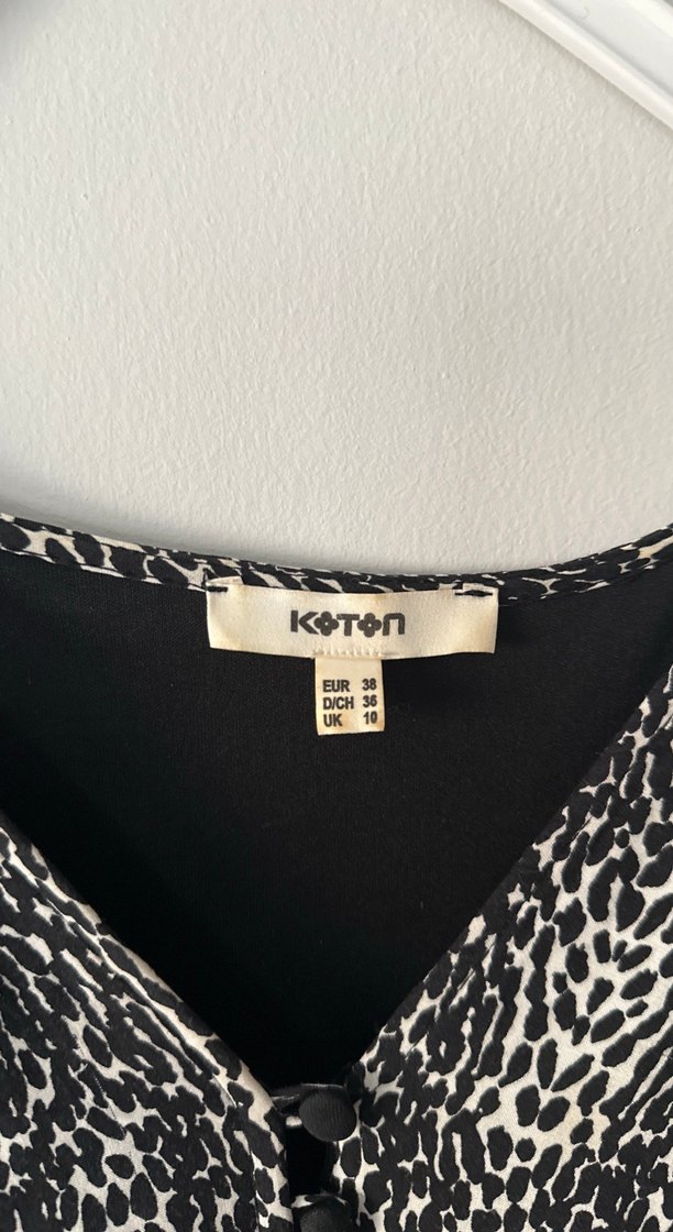 Gri Yılan Desenli Uzun Kollu Pilili Elbise - Görsel 5