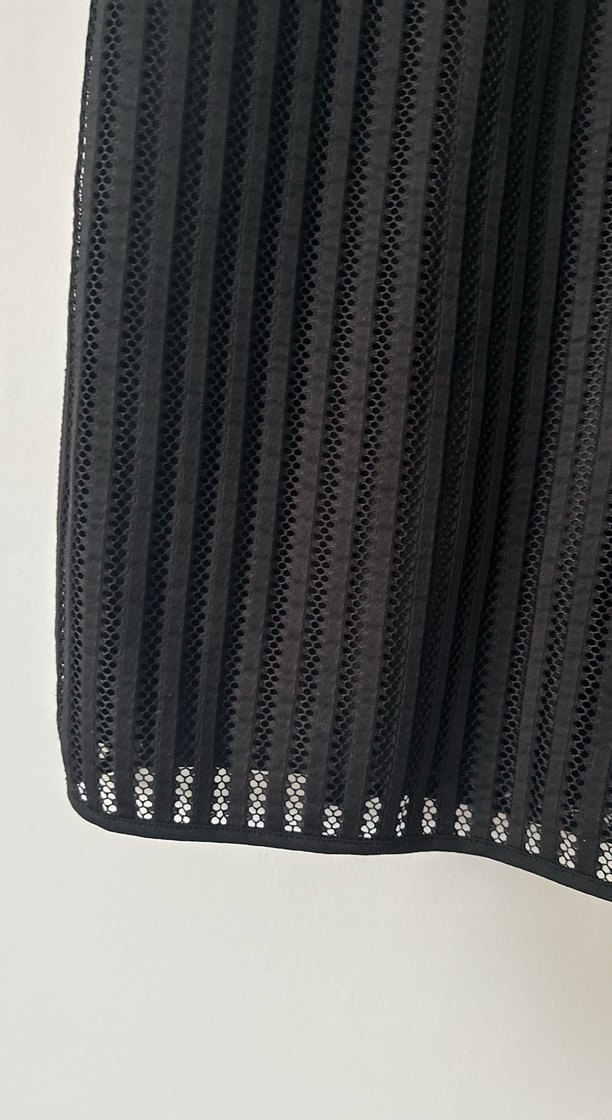 Siyah Piliseli Kolsuz Uzun Kadın Elbise - Görsel 2