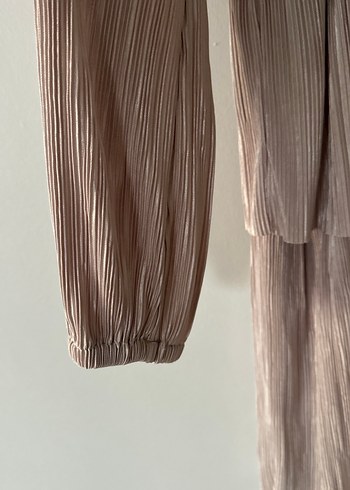 Bej Kadın Uzun Pliseli Elbise - Görsel 3