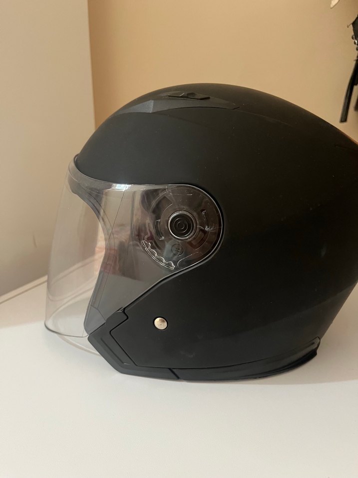 Siyah Motosiklet Kaskı - Görsel 5