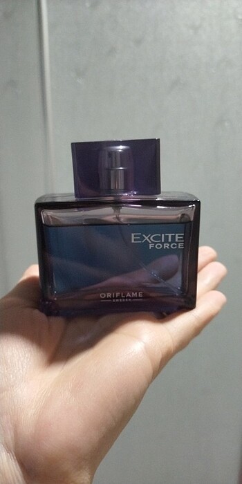 Oriflame erkek parfümü 