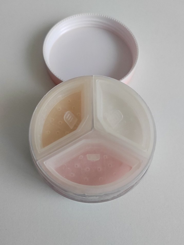 Mineral Wear 3'ü 1 Arada Sabitleyici Pudra - Görsel 3