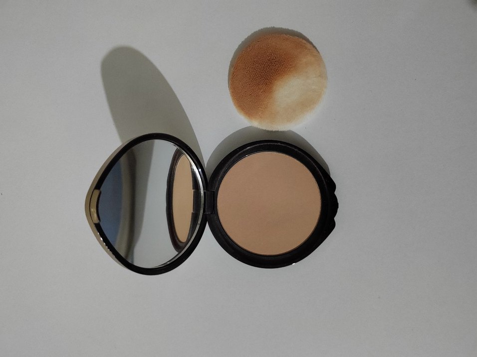 Deborah Ultrafine Bej Pudra - Görsel 3