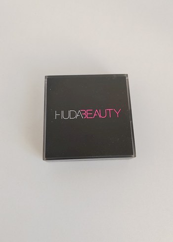 Huda Beauty