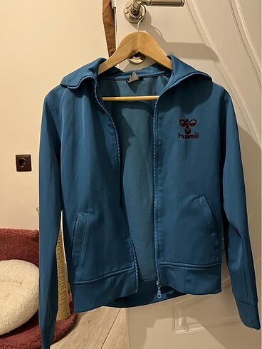 hummel eşofman üstü