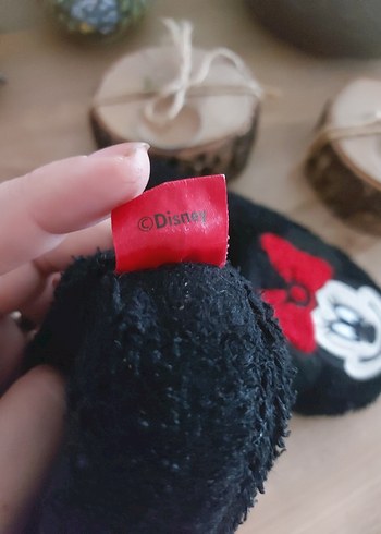 Kız Çocuk Siyah Kırmızı Nakışlı Kaydırmaz Terlik - Görsel 6