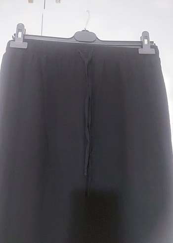 Siyah Uzun Salaş Dökümlü Etek - Görsel 6