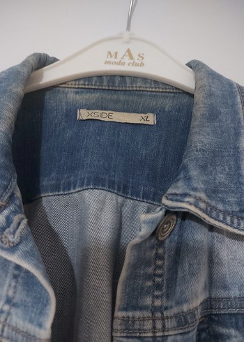 Düğmeli Kolsuz Mavi Denim Ceket - Görsel 3