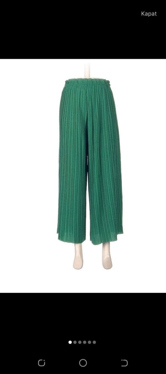 Kadın Yeşil Piliseli Bol Kesim Pantolon - Görsel 4