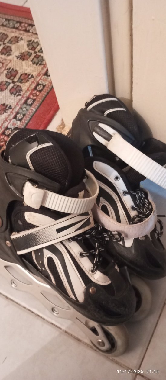 Çok Renkli Erkek Kaykay Seti - Koruyucu ve Kasklı - Görsel 3