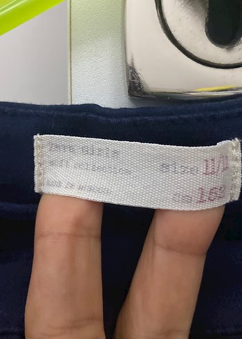 Kemer Detaylı Lacivert şort Etek - Görsel 3