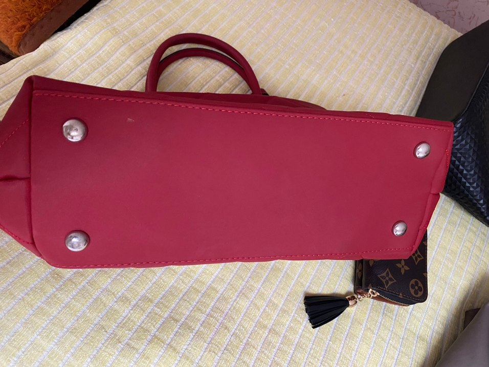 Kırmızı Prada Pliseli Kadın Çanta - Görsel 3