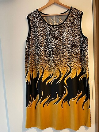 Leopar desen elbise