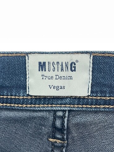 29 Beden çeşitli Renk Mustang Jean / Kot %70 İndirimli.