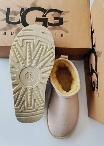 Ugg Bej Süet Kadın Dolgu Topuk Bot