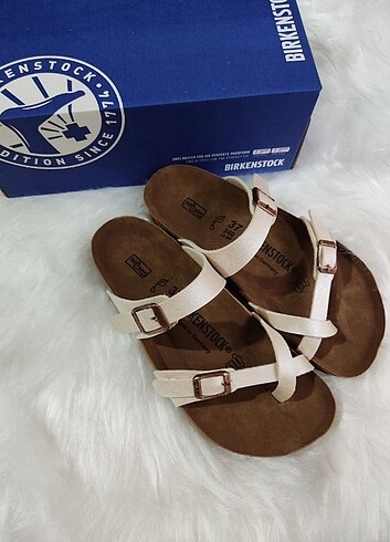 Birkenstock Mayari bayan terlik bej Mevcut numaralar 36 3