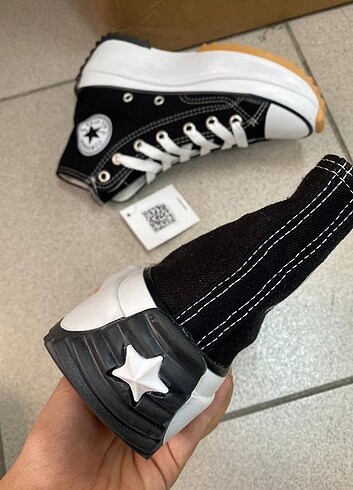 39 Beden Converse Run Star Hike 39 40 mevcut ? Üst kalite etiketli v