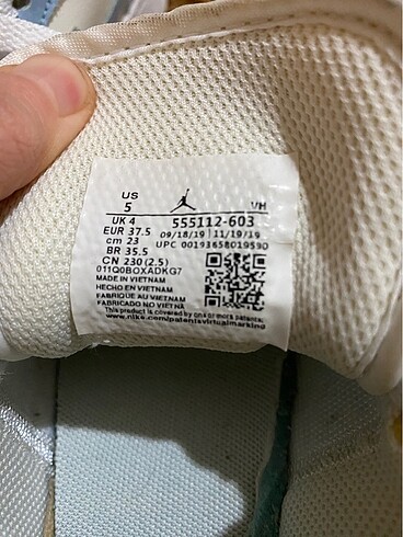 35,5 Beden beyaz Renk Nike air jordan