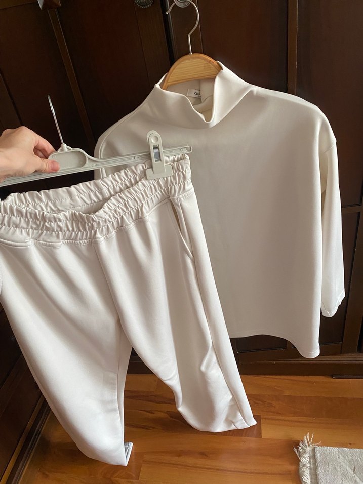 Beyaz Uzun Kollu takım - Görsel 2