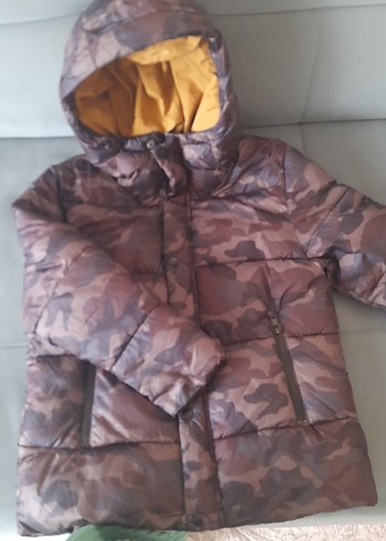 Erkek Çocuk Kamuflaj Desenli Kaban - Görsel 2