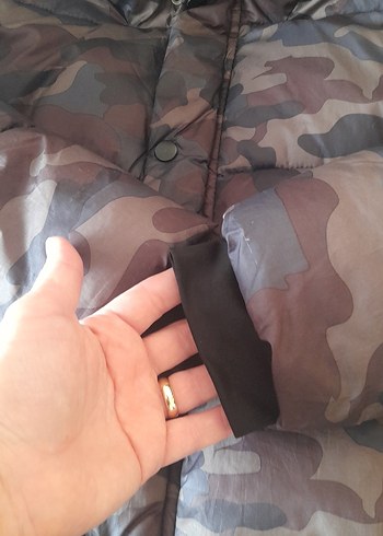 Erkek Çocuk Kamuflaj Desenli Kaban - Görsel 3