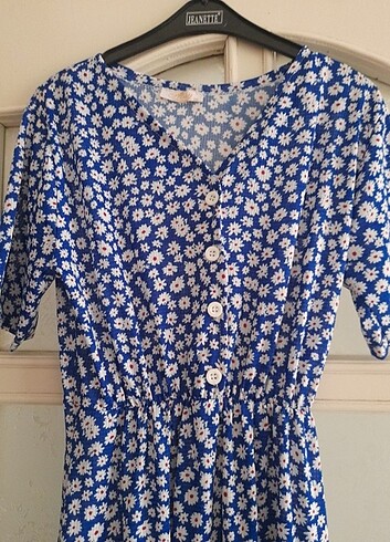 Çiçekli elbise - Görsel 2