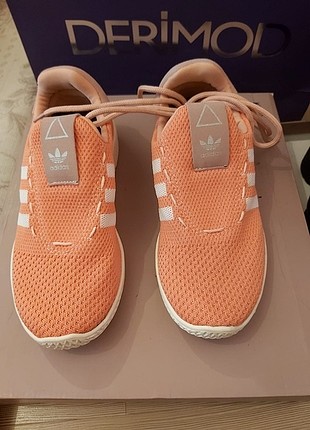 Adidas Orijinal dil ama sıfır ürün 36 numara