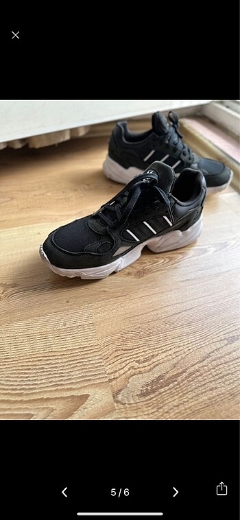 40 Beden siyah Renk Adidas spor ayakkabı