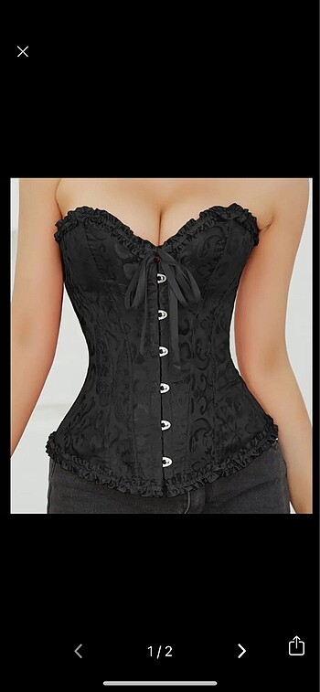 Gotik korse büstiyer