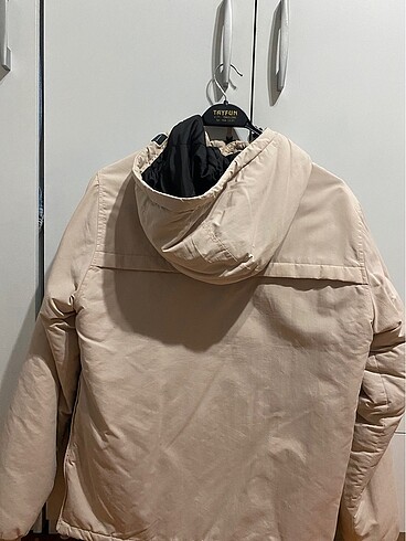 m Beden Pull and Bear Mont