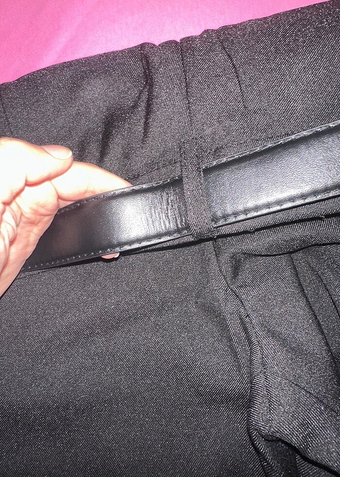 Stradivarius kemerli pantolon - Görsel 2