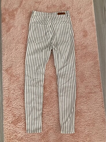 Stradivarius Stradivarius Çizgili Dar Paça Skinny Pantolon