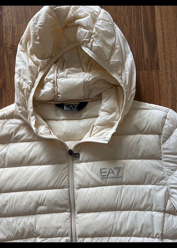 l Beden beyaz Renk EA7 Emporio Armani Kaz tüyü L