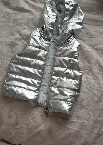 Kız Çocuk Gri Kapüşonlu Şişme Yelek - Görsel 4