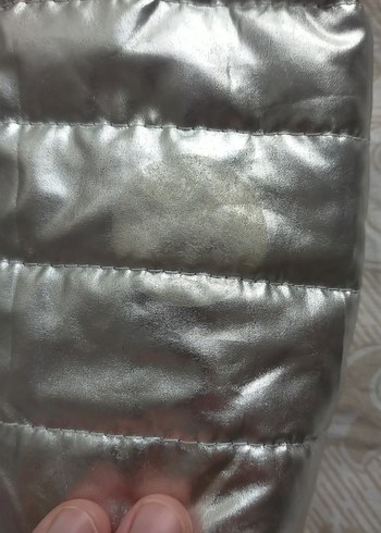 Kız Çocuk Gri Kapüşonlu Şişme Yelek - Görsel 6